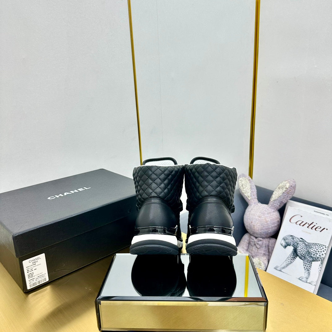 ATHLETIC SHOES IN BLACK CALFSKIN - 35
