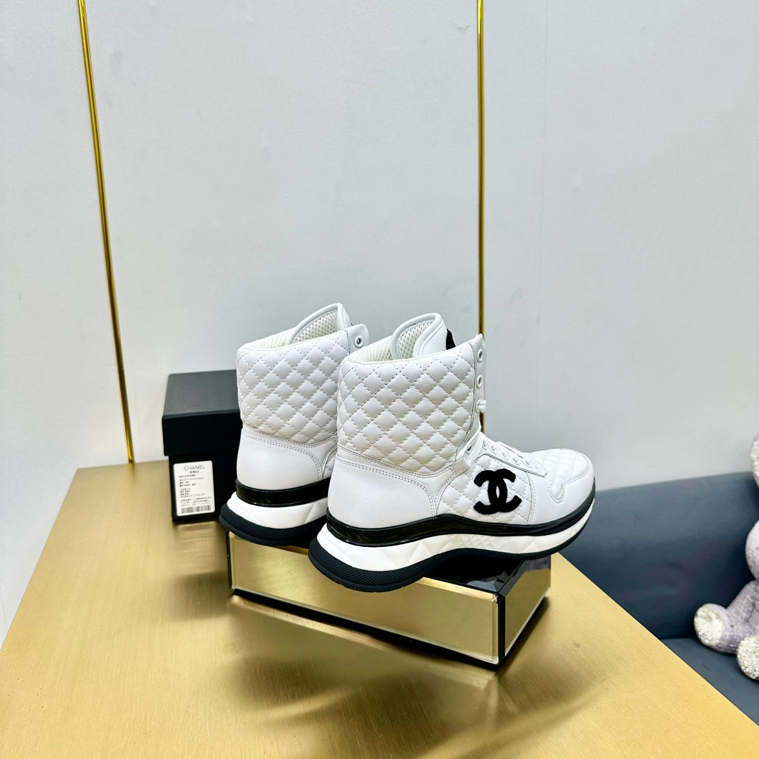 ATHLETIC SHOES IN WHITE CALFSKIN - 35