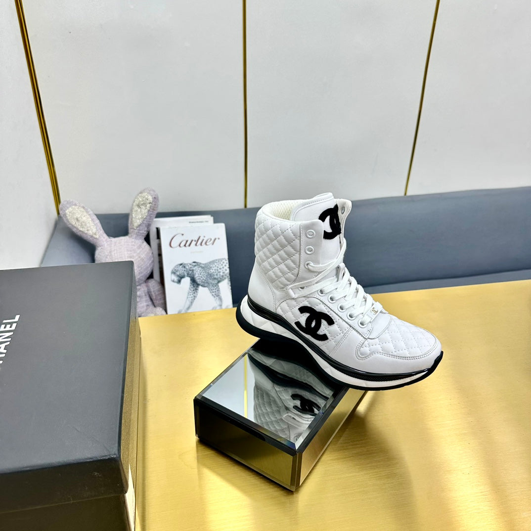 ATHLETIC SHOES IN WHITE CALFSKIN - 35