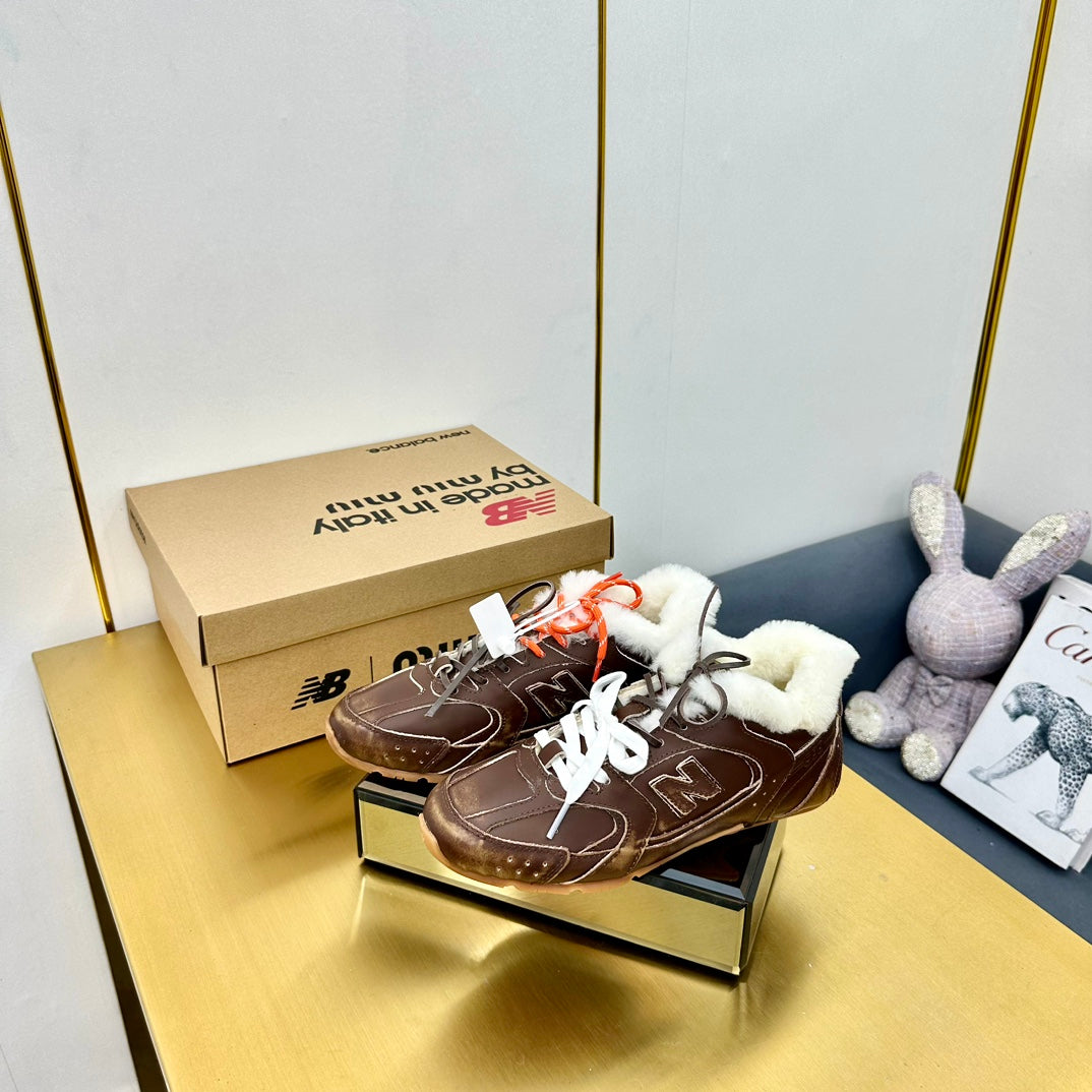 MIUXNB 530 SNEAKERS IN BROWN CALFSKIN SHEARLING - 35
