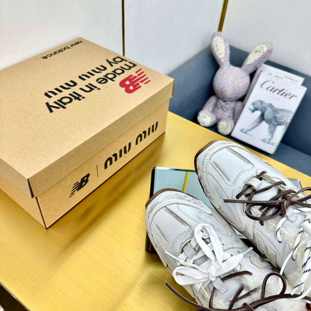 MIUxNB 530 SNEAKER MULES IN DISTRESSED WHITE CALFSKIN SHEARLING - 35