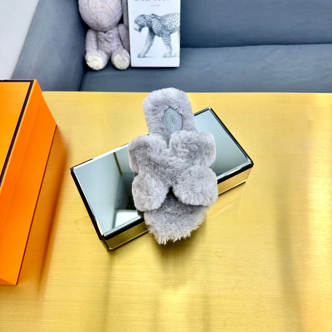 0RAN SHEARLING SANDALS SILVER GRAY - 35