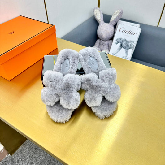 0RAN SHEARLING SANDALS SILVER GRAY - 35