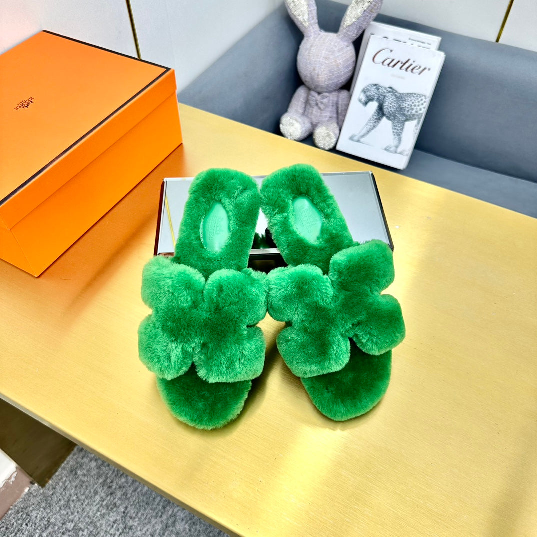 0RAN SHEARLING SANDALS LAWN GREEN - 35