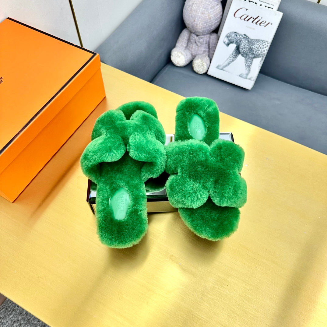 0RAN SHEARLING SANDALS LAWN GREEN - 35