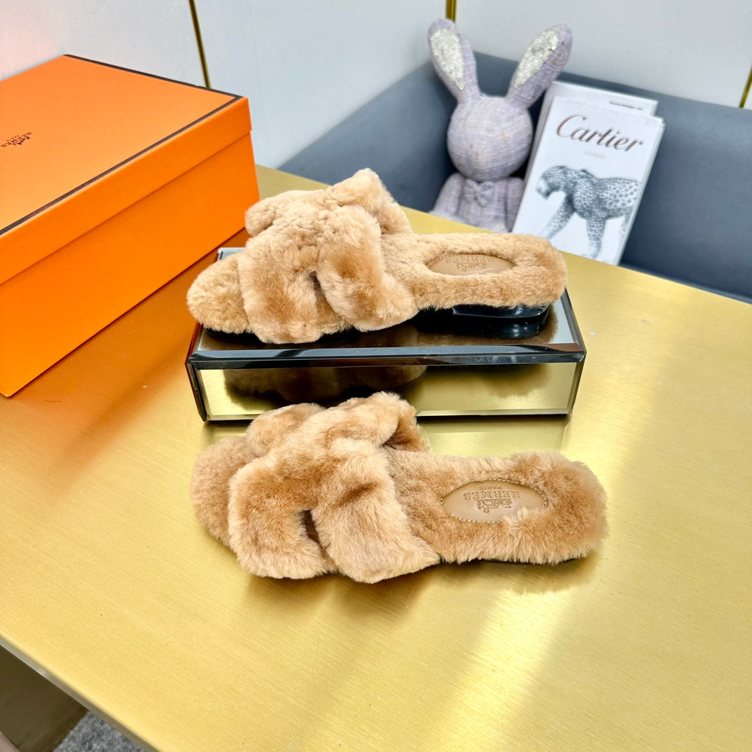 0RAN SHEARLING SANDALS PERU BROWN - 35