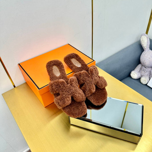 0RAN SANDALI SHEARLING КОРИЧНЕВІ - 35