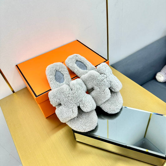 0RAN SHEARLING SANDALS PALE GRAY - 35