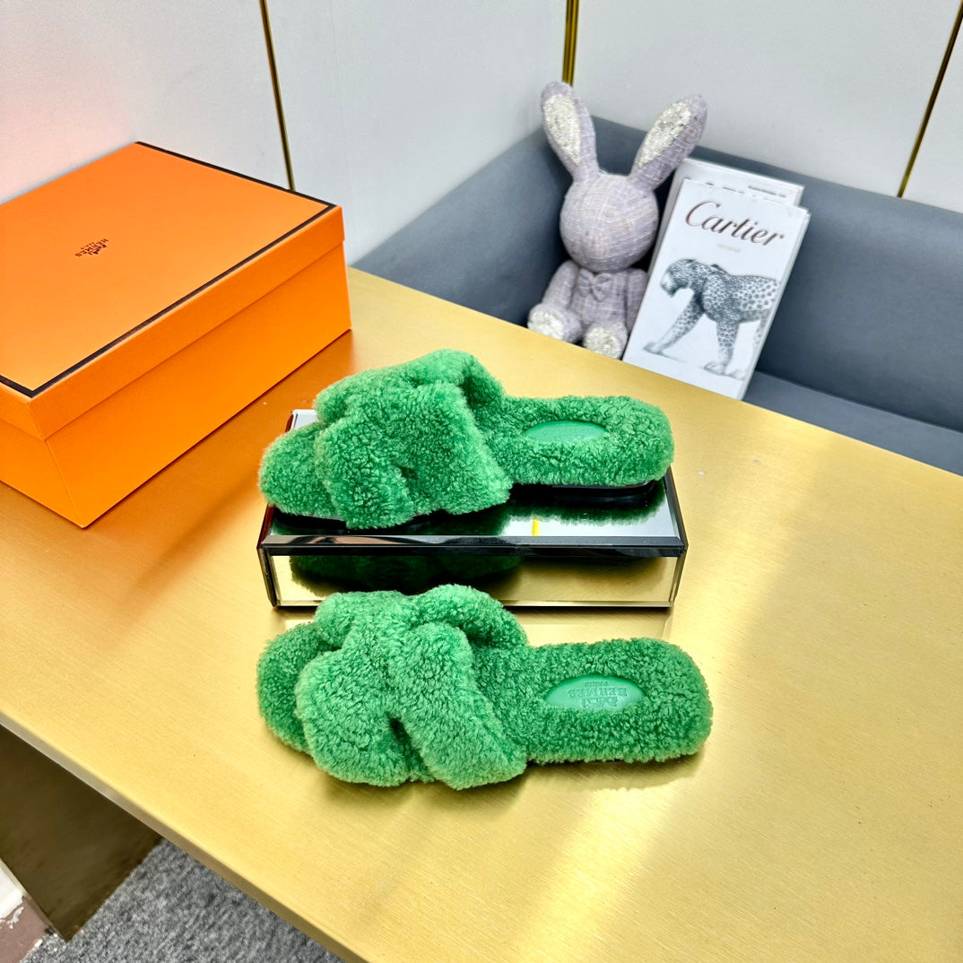 0RAN SHEARLING SANDALS EMERALD GREEN - 35