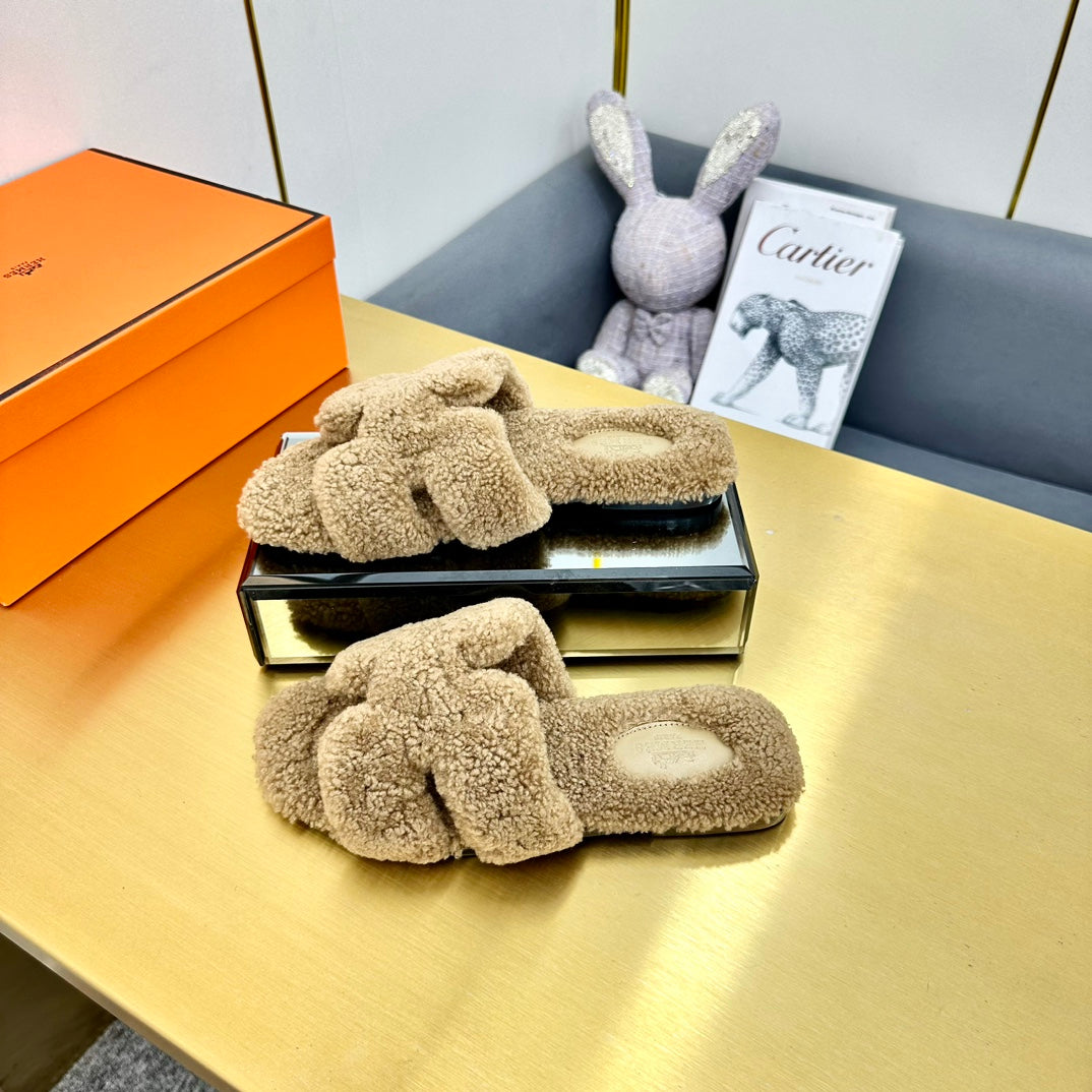 0RAN SHEARLING SANDALS CAMEL BROWN - 35