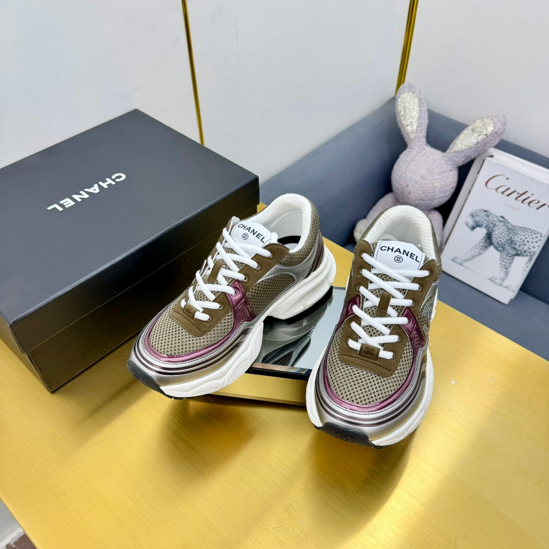 DAD SNEAKER IN COLORFUL CALFSKIN AND BREATHABLE MESH - 35