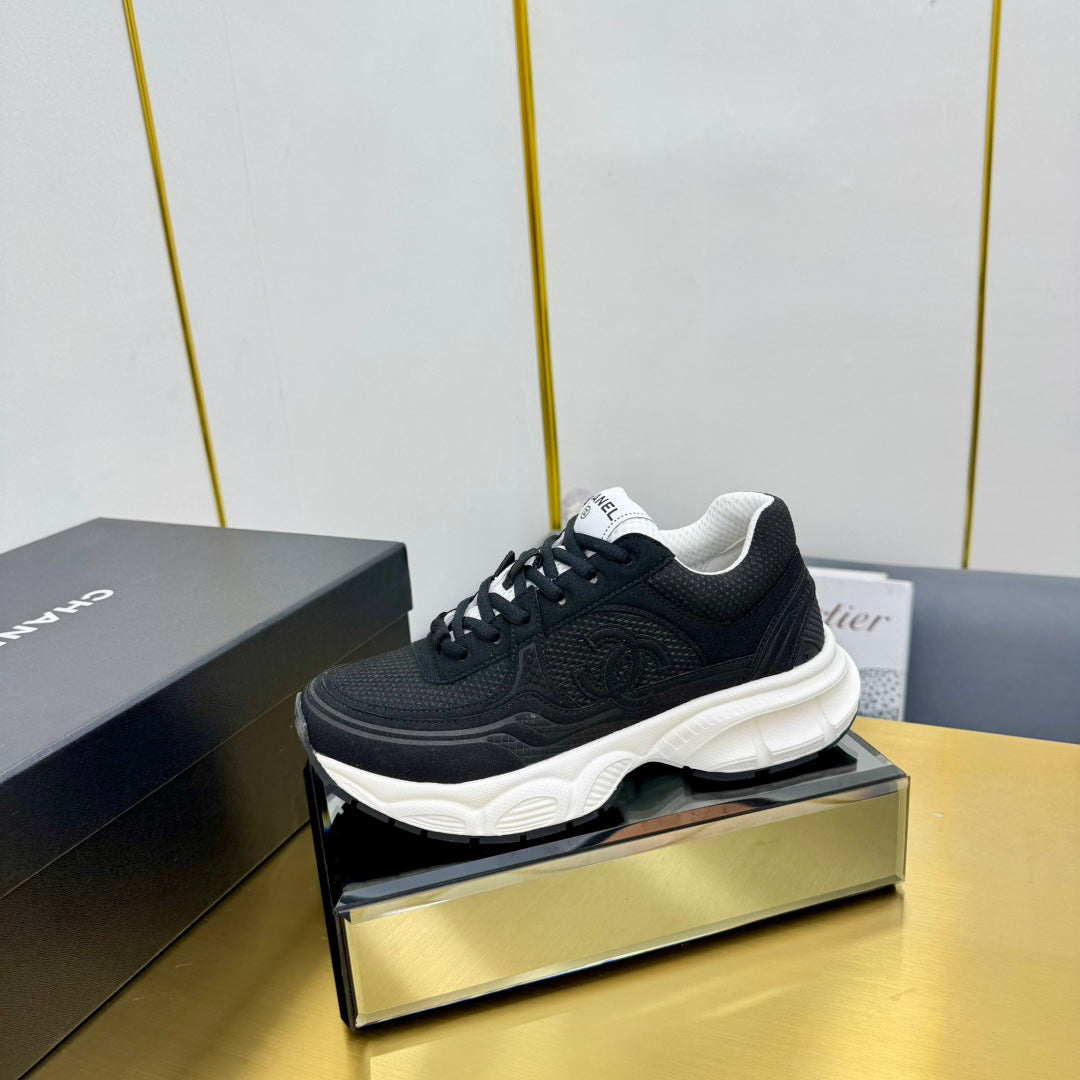 DAD SNEAKER IN BLACK SUEDE AND BREATHABLE MESH - 35