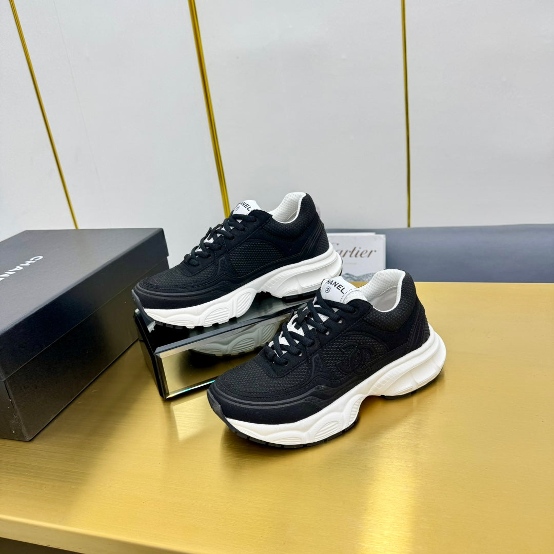 DAD SNEAKER IN BLACK SUEDE AND BREATHABLE MESH - 35