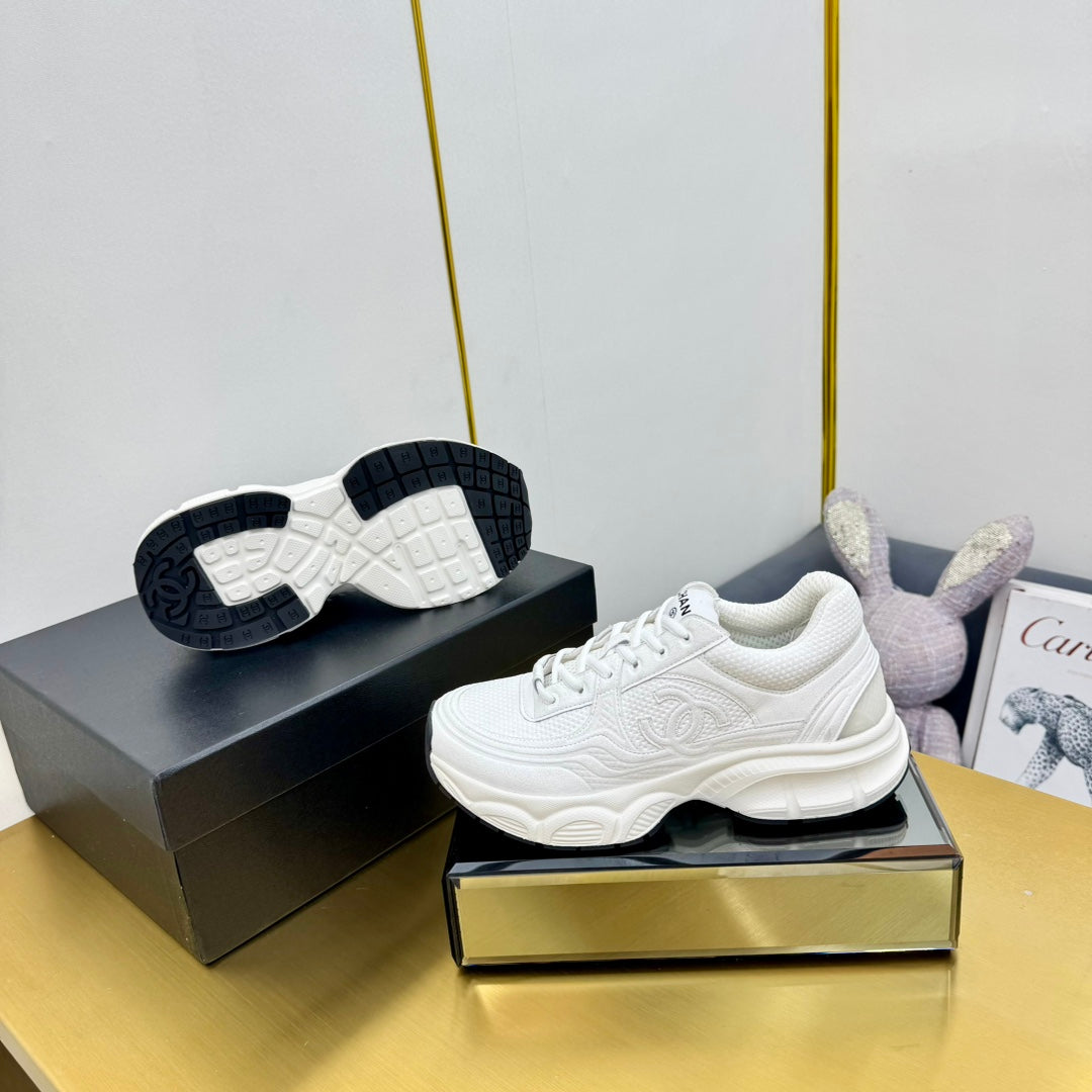 DAD SNEAKER IN WHITE SUEDE AND BREATHABLE MESH - 35