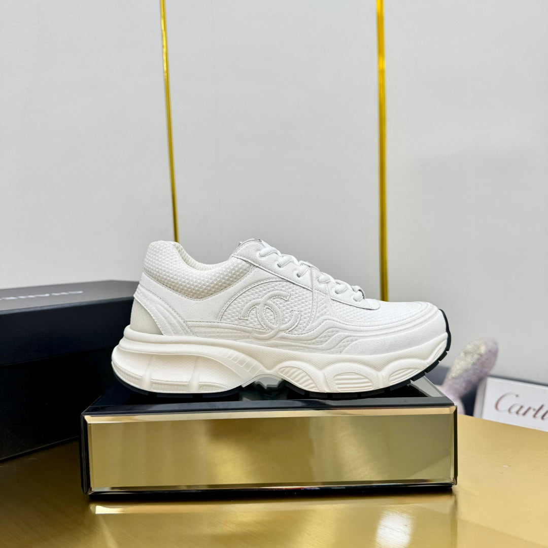 DAD SNEAKER IN WHITE SUEDE AND BREATHABLE MESH - 35