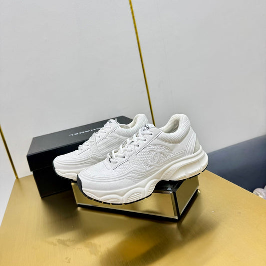 DAD SNEAKER IN WHITE SUEDE AND BREATHABLE MESH - 35