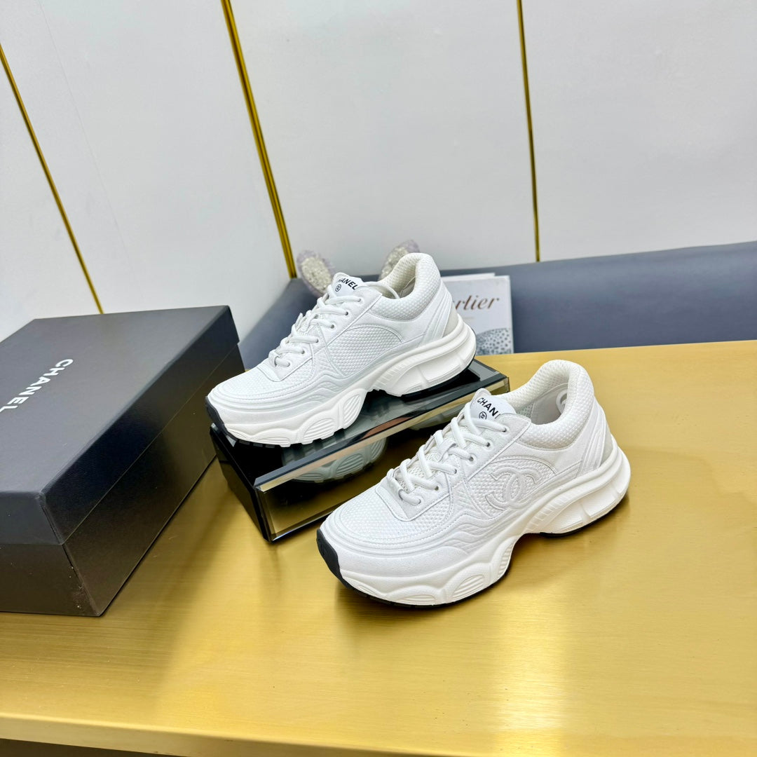 DAD SNEAKER IN WHITE SUEDE AND BREATHABLE MESH - 35