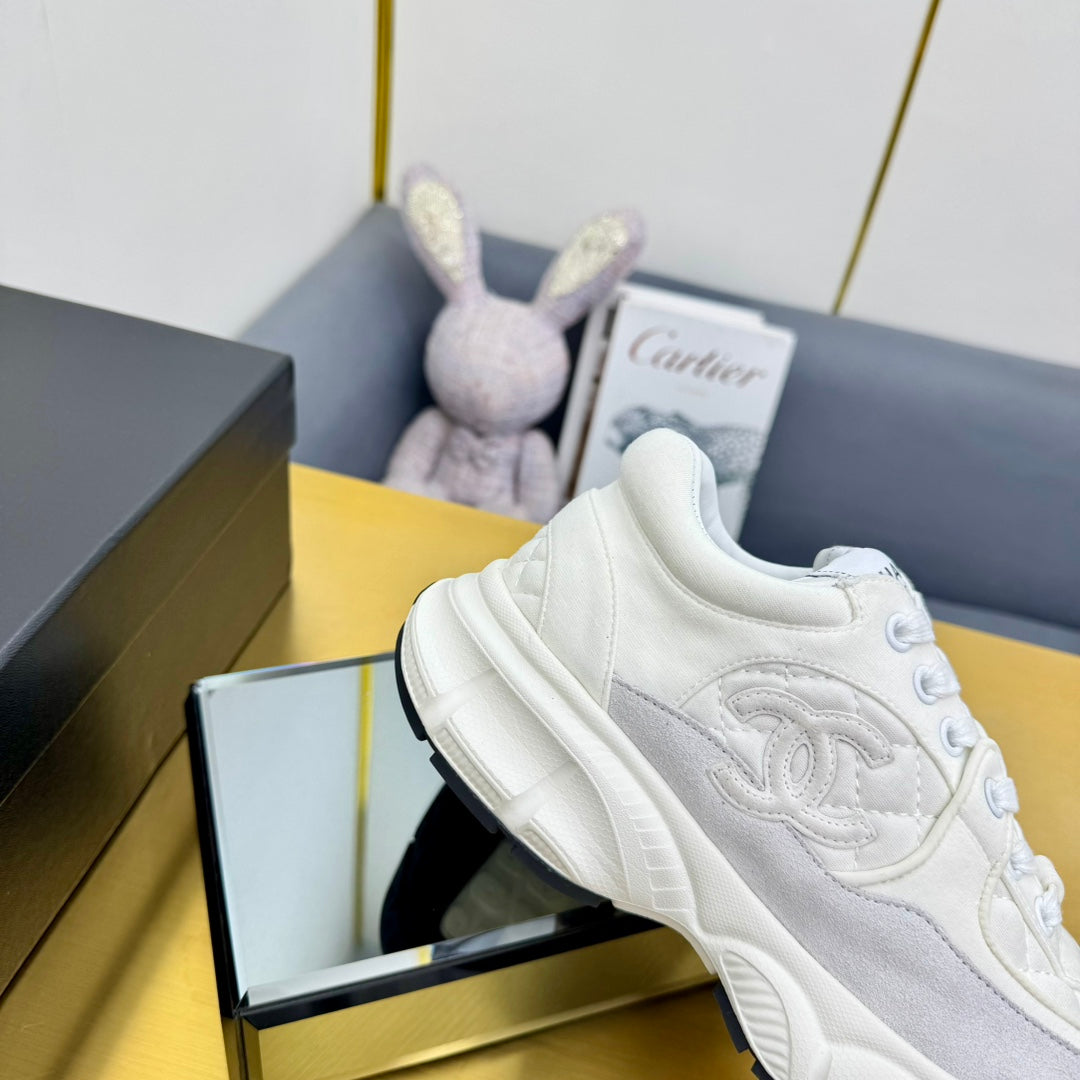 DAD SNEAKER IN WHITE LAMBSKIN AND SUEDE - 35
