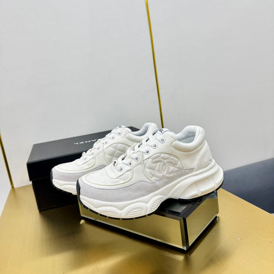 DAD SNEAKER IN WHITE LAMBSKIN AND SUEDE - 35