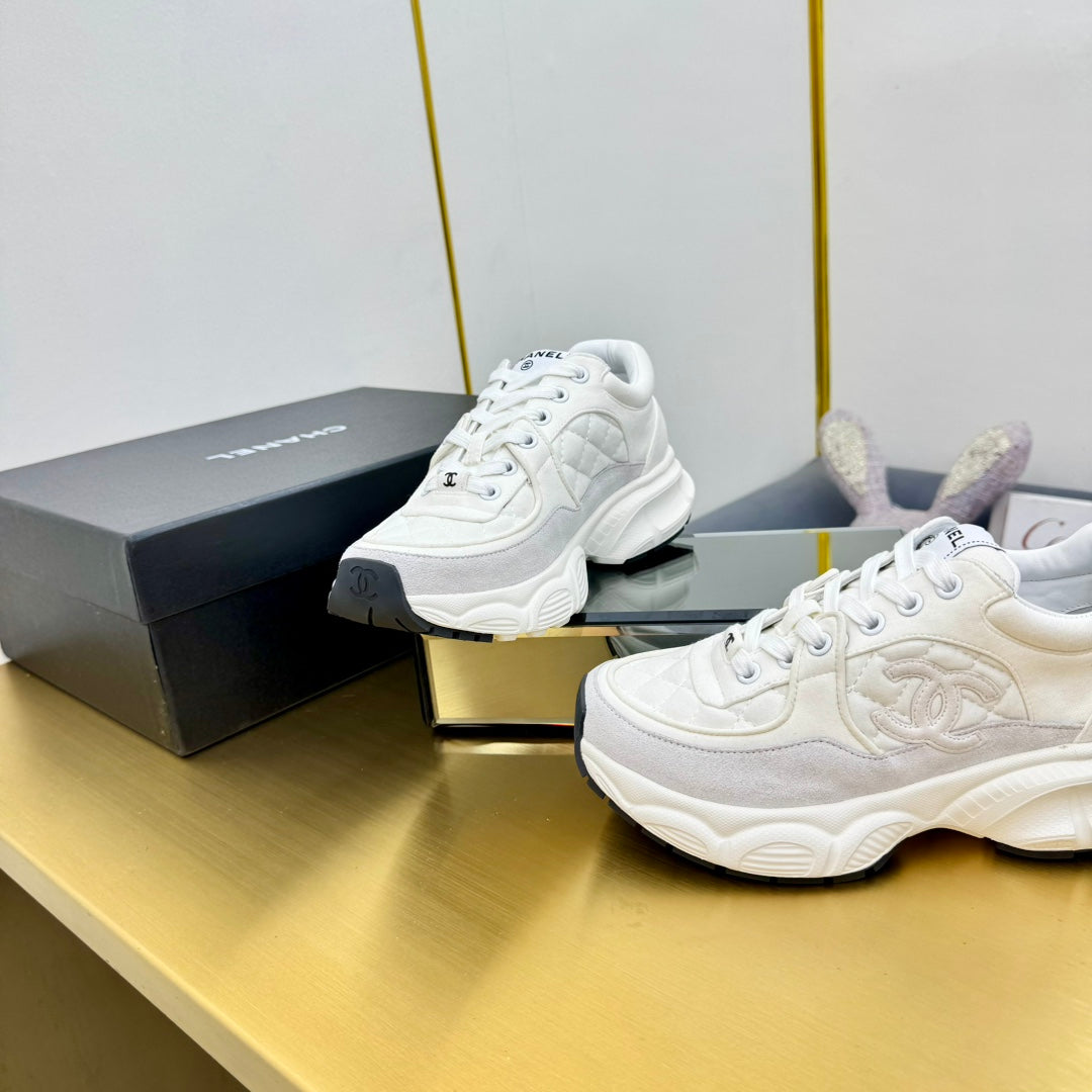 DAD SNEAKER IN WHITE LAMBSKIN AND SUEDE - 35