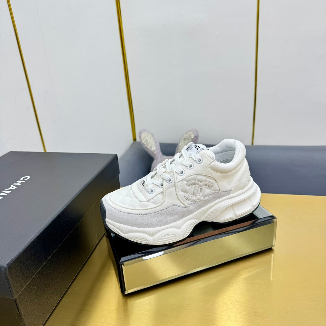 DAD SNEAKER IN WHITE LAMBSKIN AND SUEDE - 35