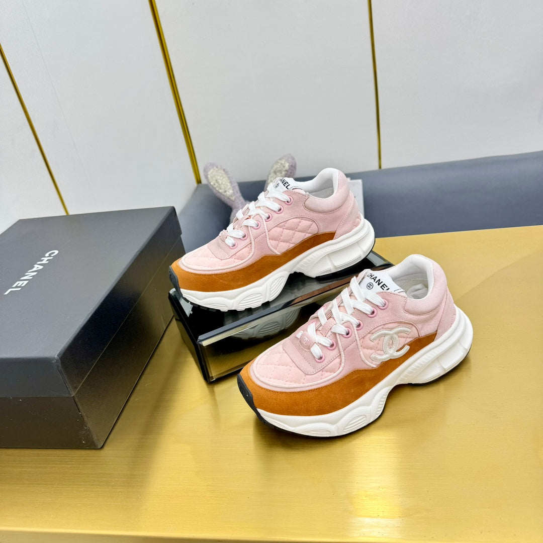 DAD SNEAKER IN LIGHT PINK LAMBSKIN AND GINGER ORANGE SUEDE - 35