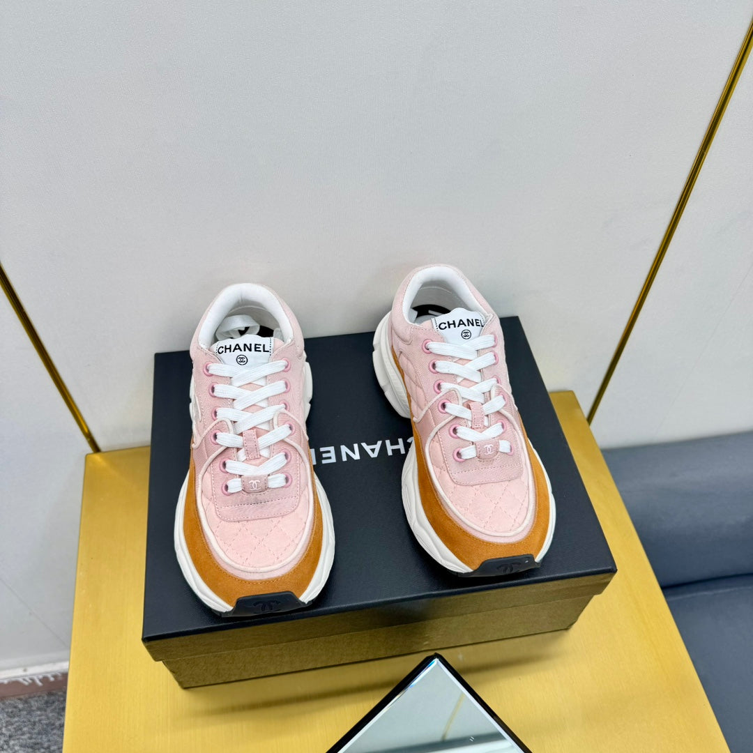 DAD SNEAKER IN LIGHT PINK LAMBSKIN AND GINGER ORANGE SUEDE - 35