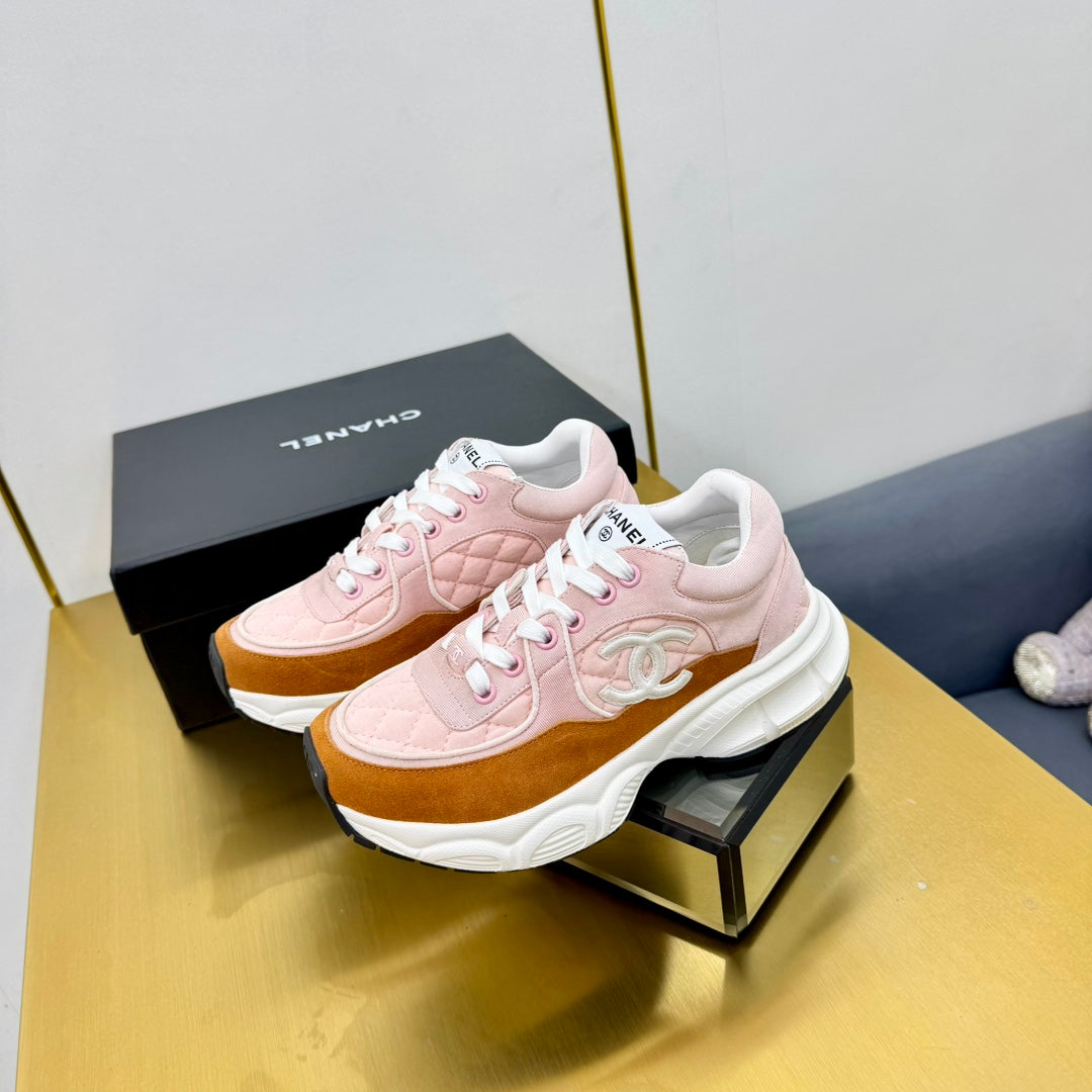 DAD SNEAKER IN LIGHT PINK LAMBSKIN AND GINGER ORANGE SUEDE - 35