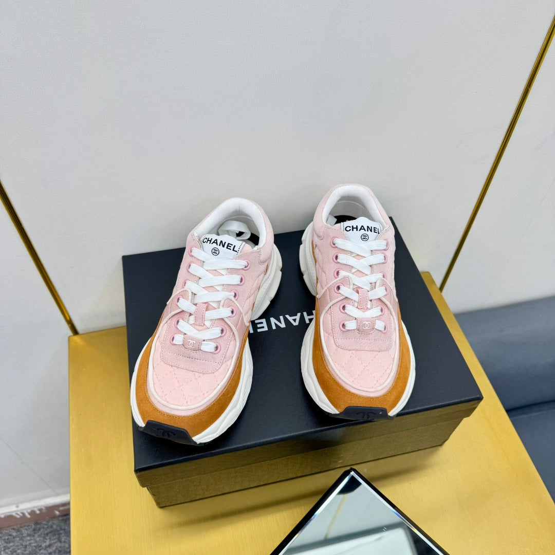 DAD SNEAKER IN LIGHT PINK LAMBSKIN AND GINGER ORANGE SUEDE - 35