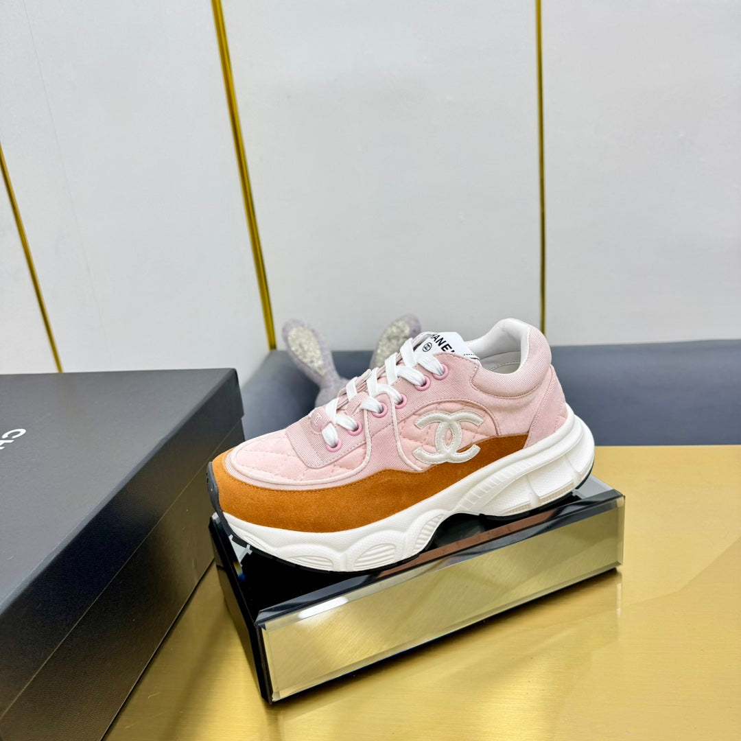 DAD SNEAKER IN LIGHT PINK LAMBSKIN AND GINGER ORANGE SUEDE - 35