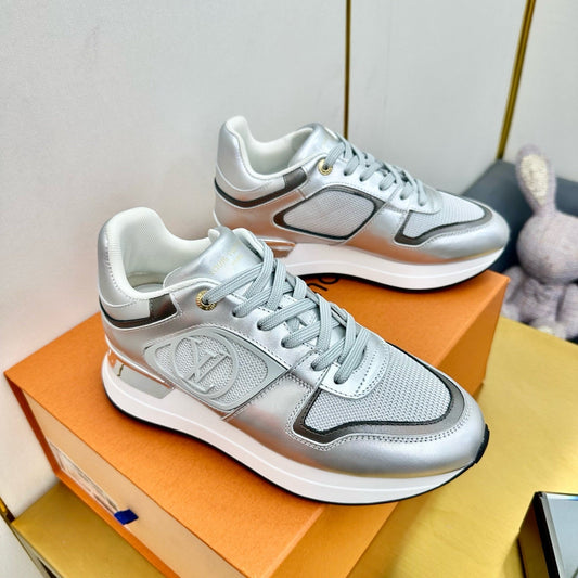 NEO RUN AWAY SNEAKER IN SILVER CALFSKIN - 35