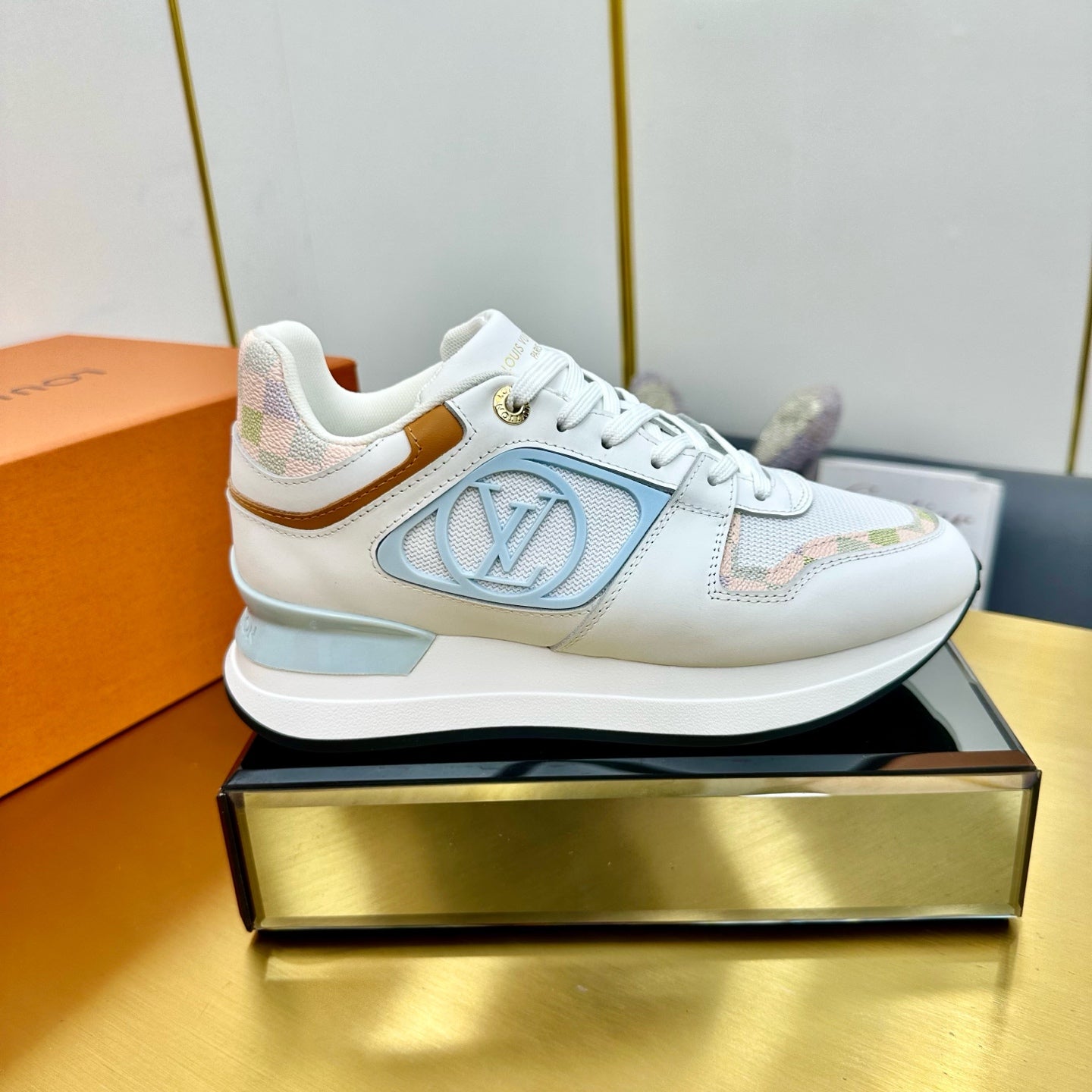NEO RUN AWAY SNEAKER IN WHITE MIX LIGHT BLUE CALFSKIN - 35