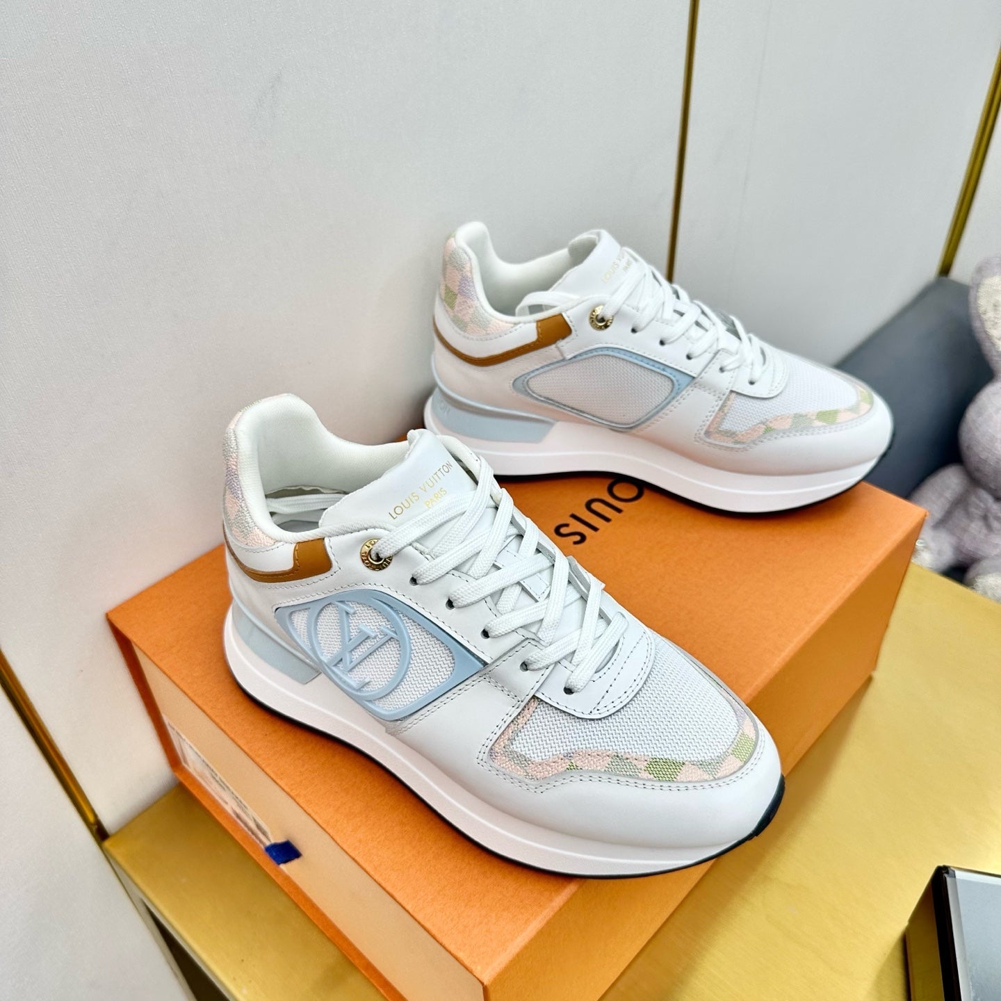 NEO RUN AWAY SNEAKER IN WHITE MIX LIGHT BLUE CALFSKIN - 35