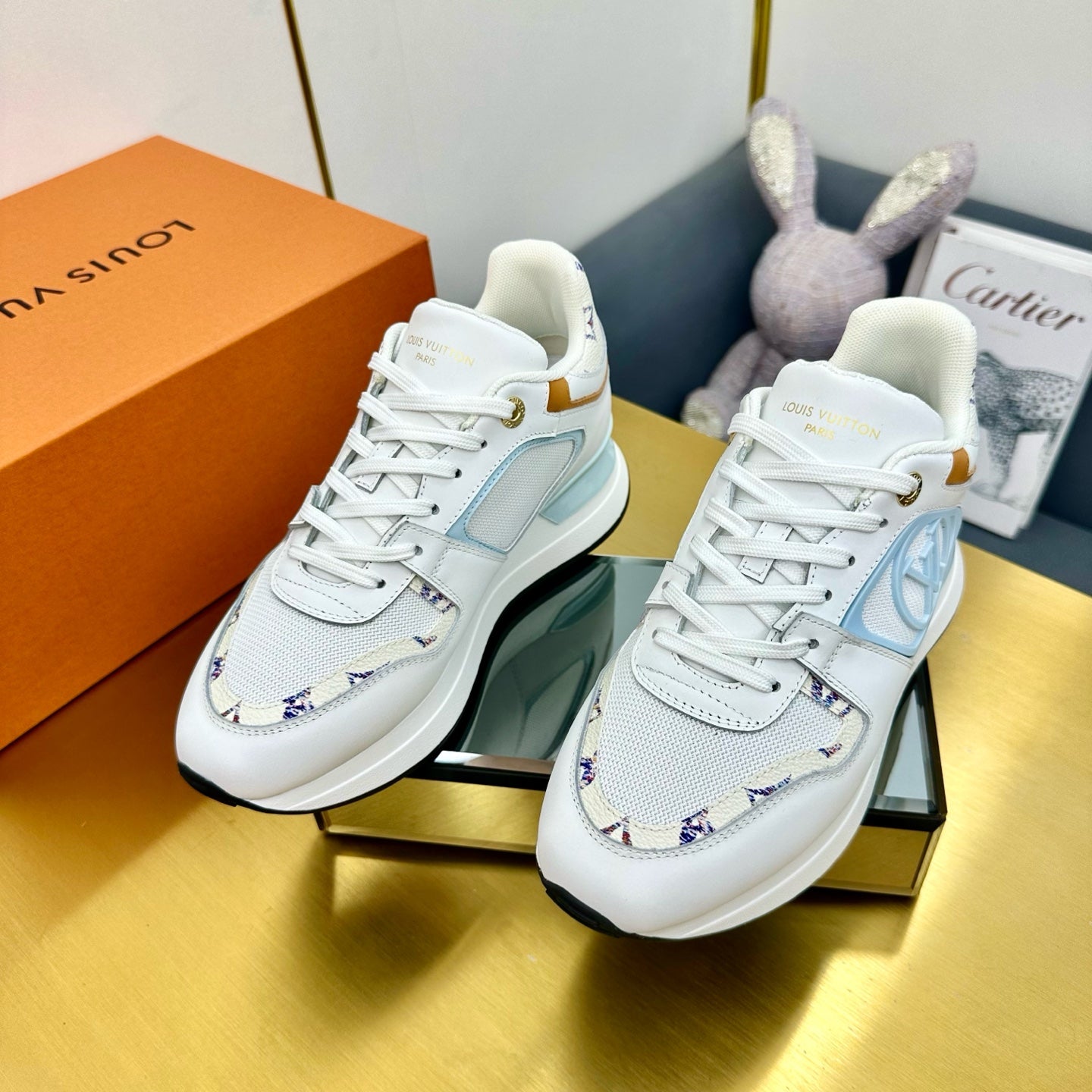NEO RUN AWAY SNEAKER IN WHITE MIX SKY BLUE CALFSKIN - 35