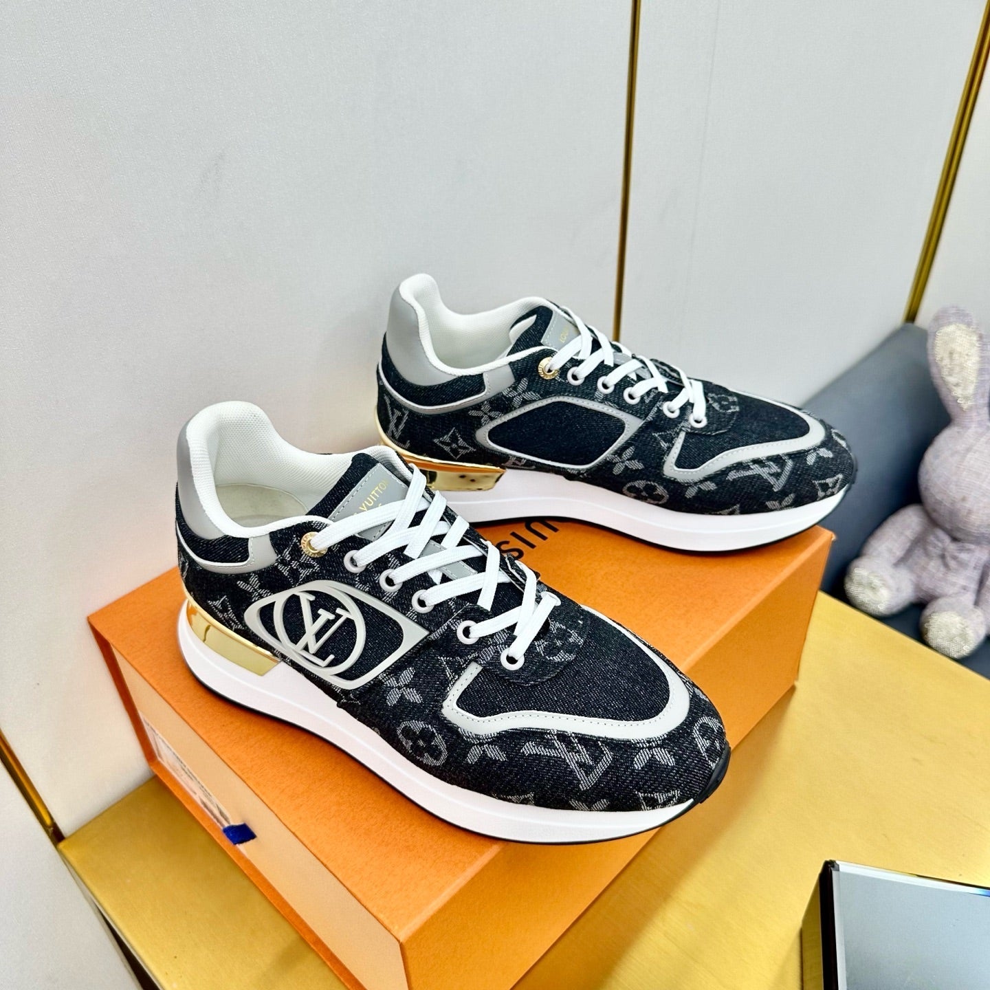 NEO RUN AWAY SNEAKER IN BLACK MONOGRAM DENIM FABRIC - 35