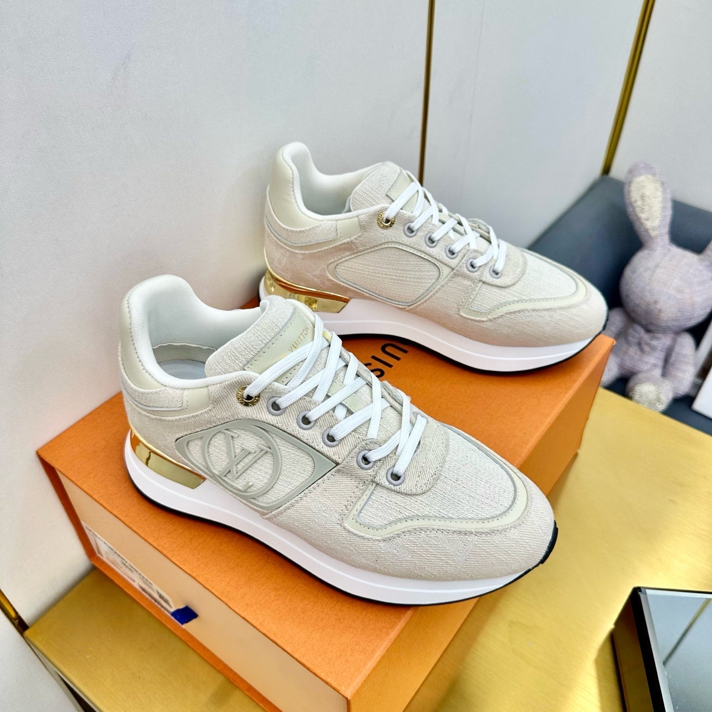 NEO RUN AWAY SNEAKER IN PASTEL GRAY FABRIC - 35