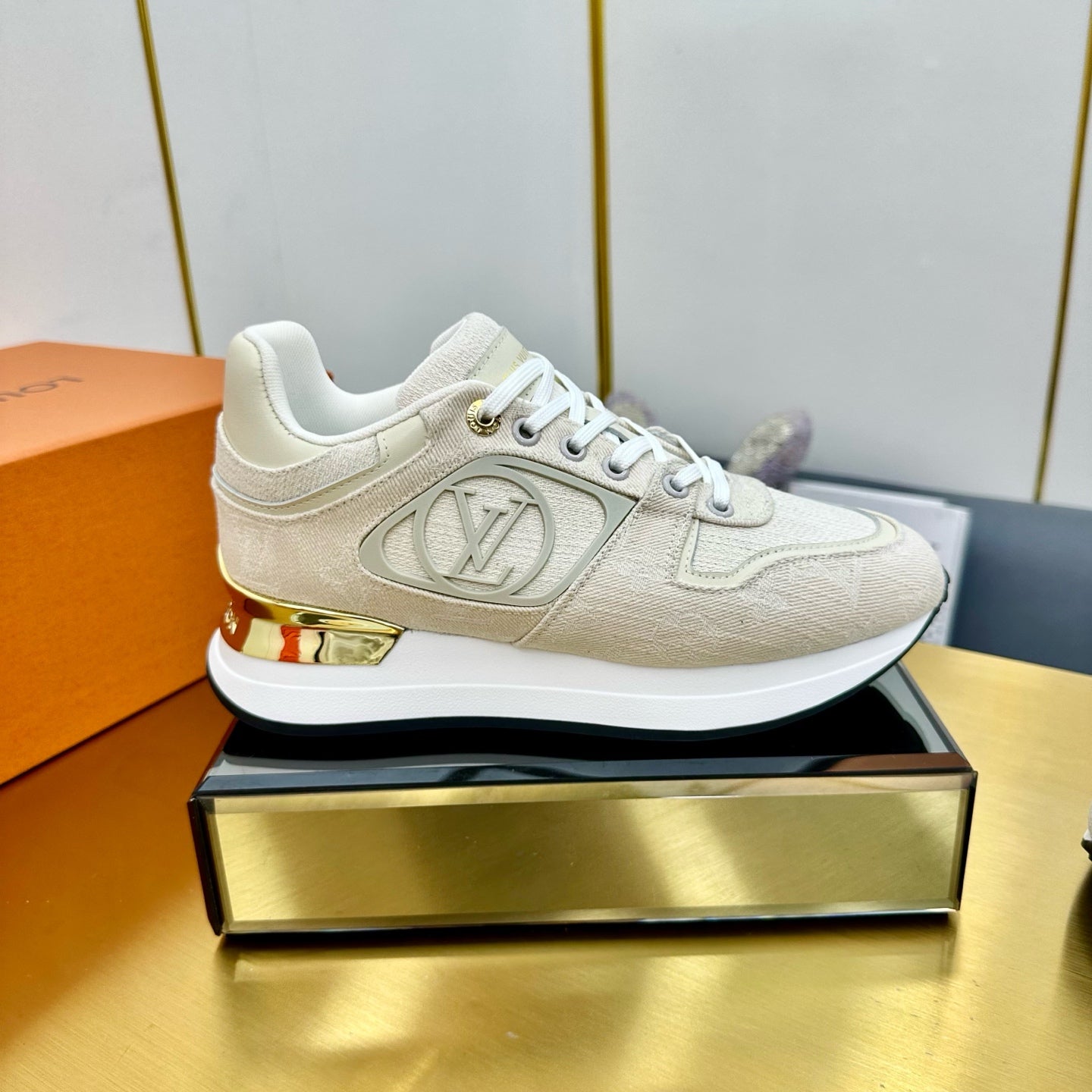 NEO RUN AWAY SNEAKER IN PASTEL GRAY FABRIC - 35