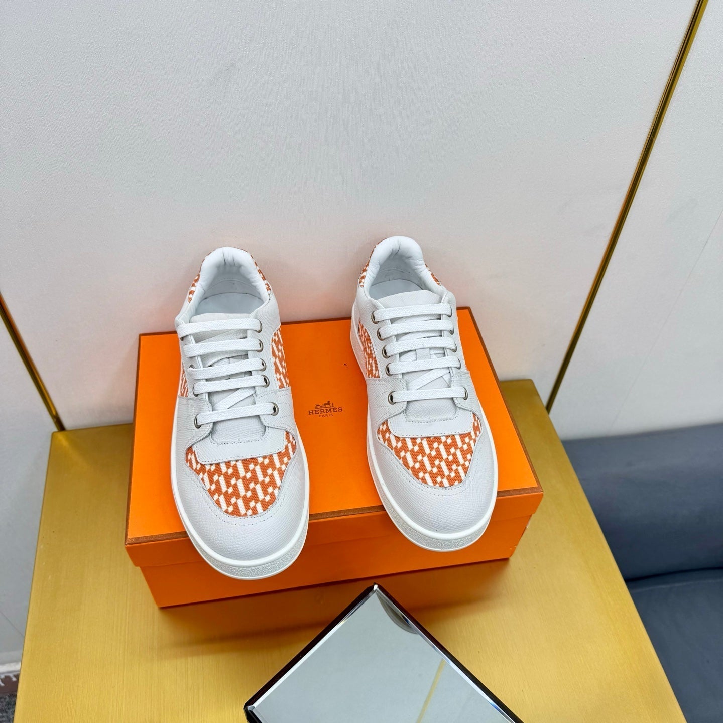 FREE SNEAKER IN WHITE CALFSKIN AND "H EN BIAIS" ORANGE CANVAS - 34