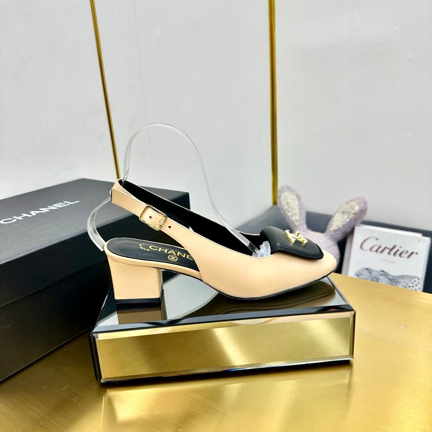 CC SLINGBACK 25S IN BEIGE MIX BLACK CALFSKIN WITH GOLD HARDWARE - 35