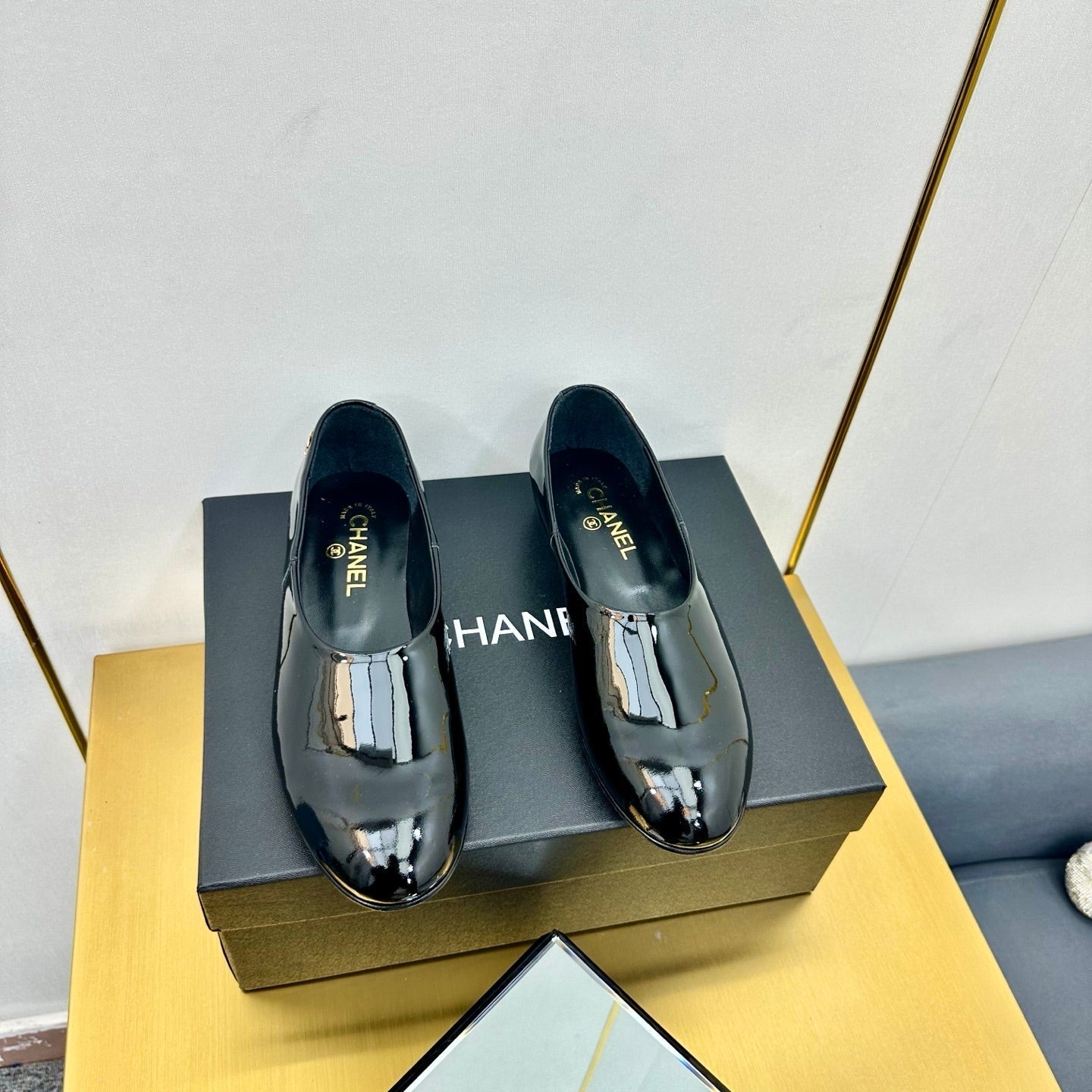 CC SIMPLE FLATS 25S IN BLACK GLOSSY LEATHER - 35