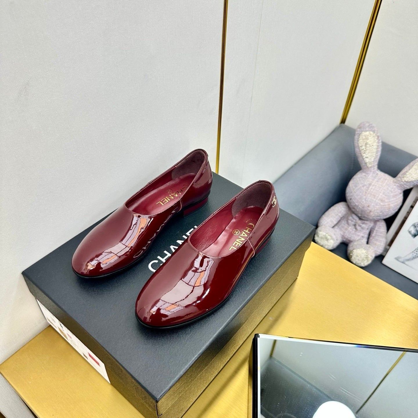 CC SIMPLE FLATS 25S IN DARK RED GLOSSY LEATHER - 35