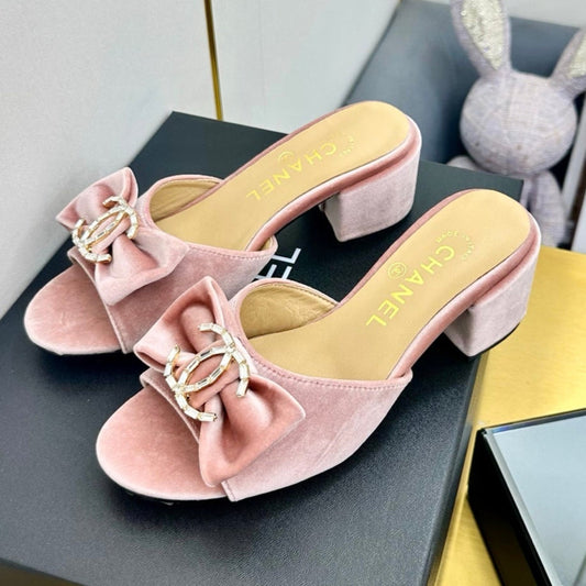 BOWKNOT RHINESTONES MID HEEL MULE IN LIGHT PINK VELVET - 35