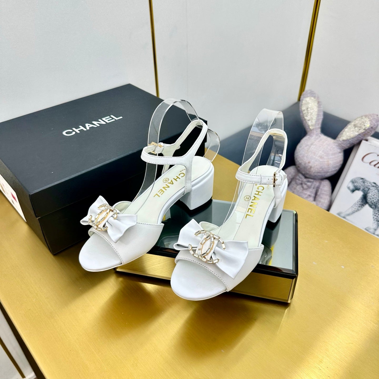 BOWKNOT RHINESTONES MID HEEL SANDAL IN WHITE LAMBSKIN - 35