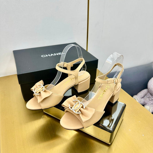 BOWKNOT RHINESTONES MID HEEL SANDAL IN FLAX YELLOW LAMBSKIN - 35