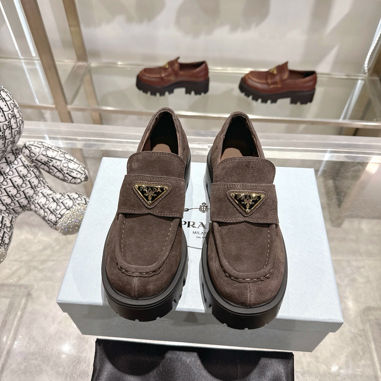 PRADA 25S THICK-SOLE LOAFERS 60 MM IN DARK BROWN SUEDE - 35