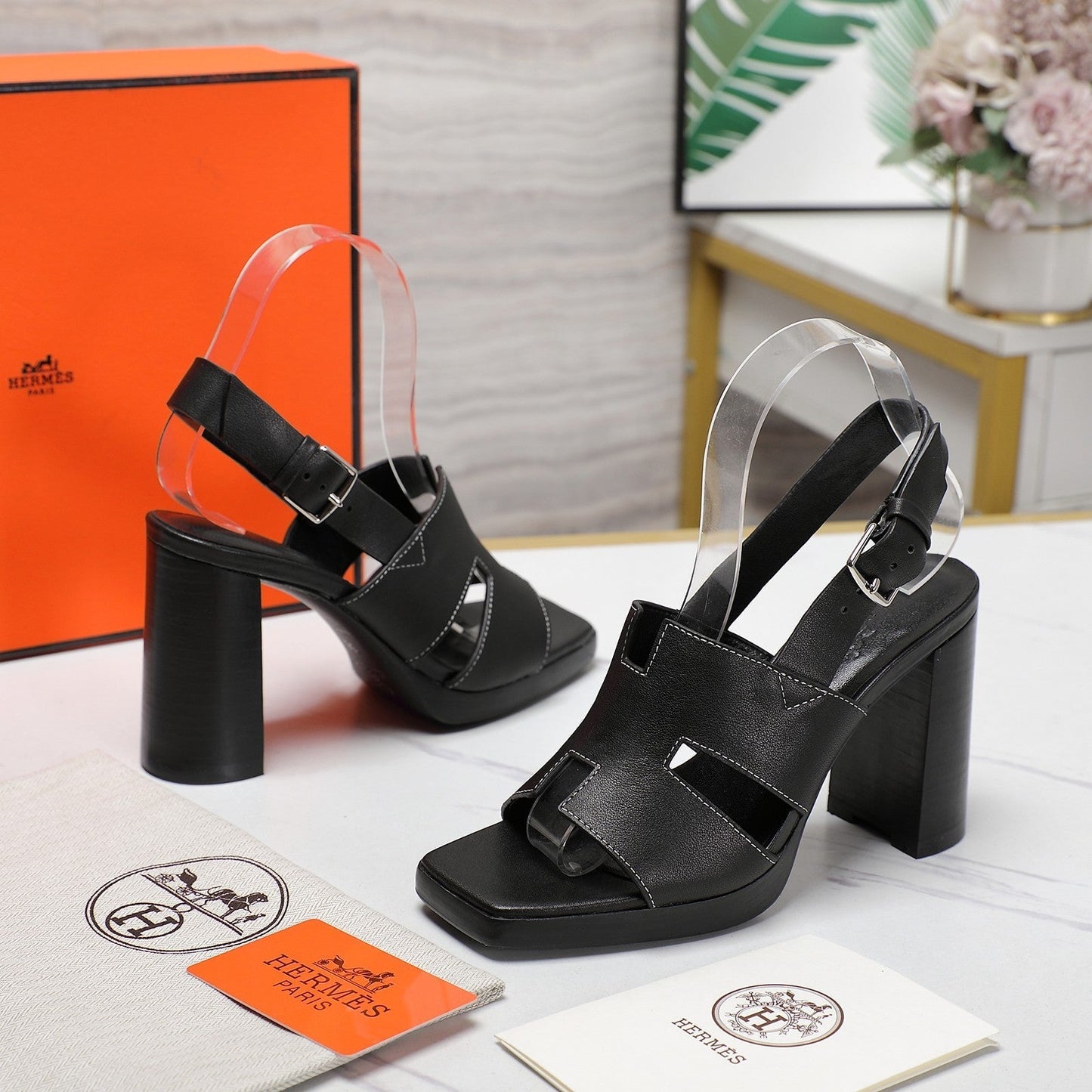 ERIS 95 SANDAL BLACK CALFSKIN - 35