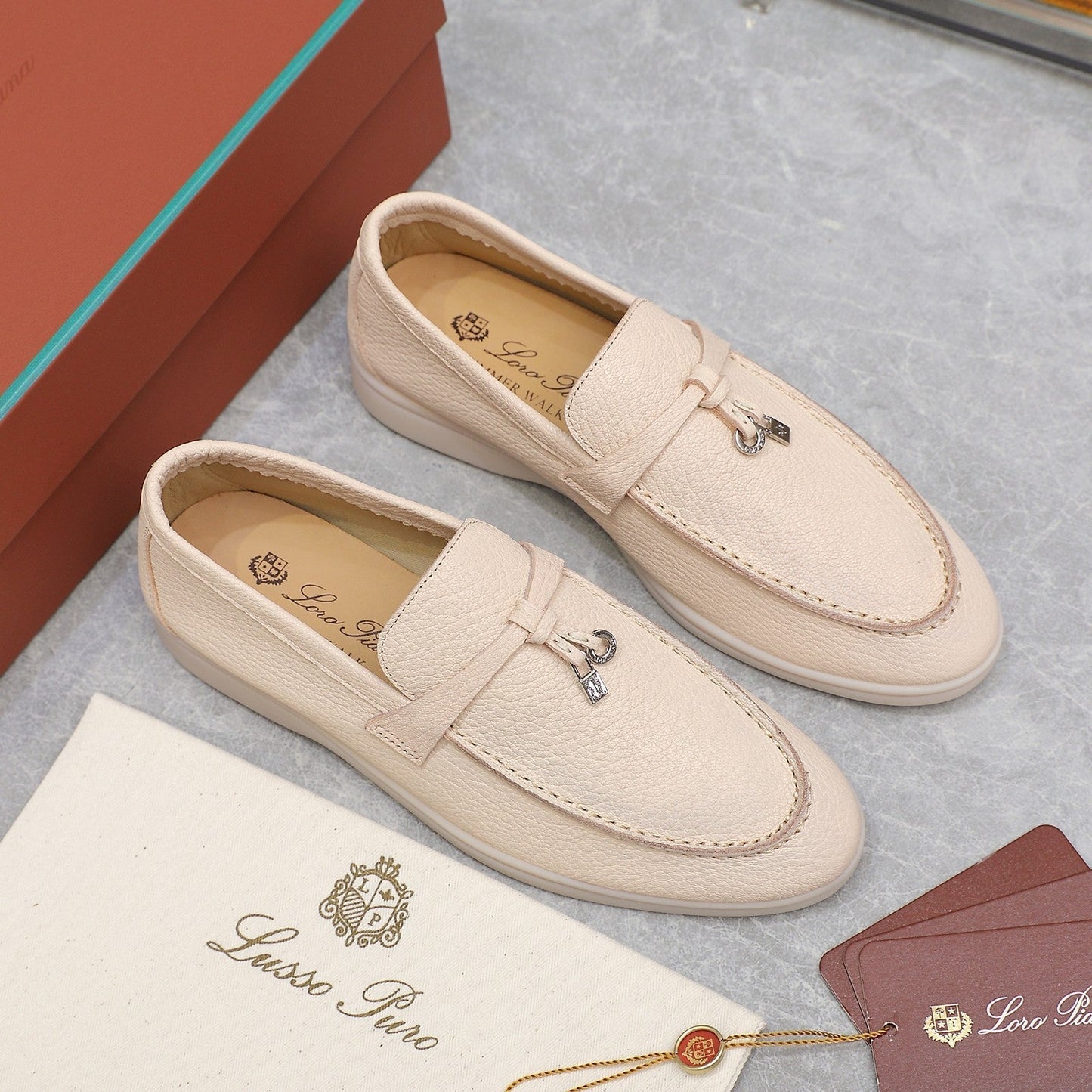 LP SUMMER CHARMS WALK LOAFERS BEIGE CREAM LAMBSKIN - 35