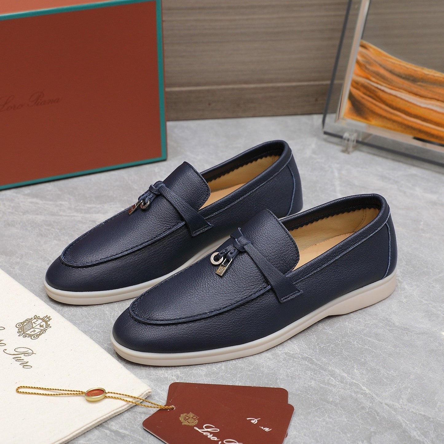 LP SUMMER CHARMS WALK LOAFERS BLACK LAMBSKIN - 35