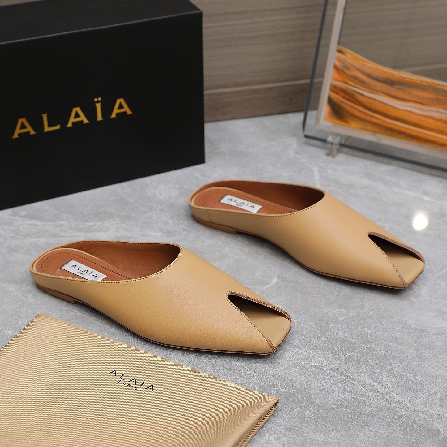 ALAIA FLAT MULE IN SEPIA TAN LAMBSKIN - 34