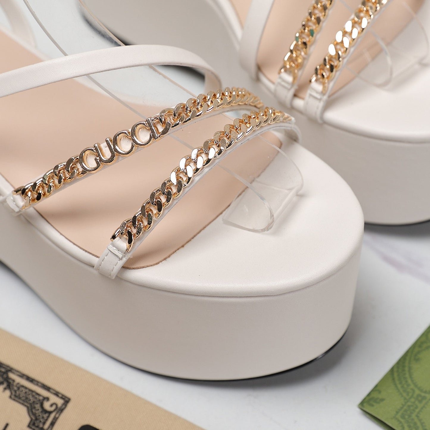 WEDGE PLATFORM IN WHITE SHEEPSKIN - 35